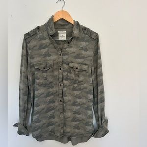 American Eagle Camo Utility Shirt